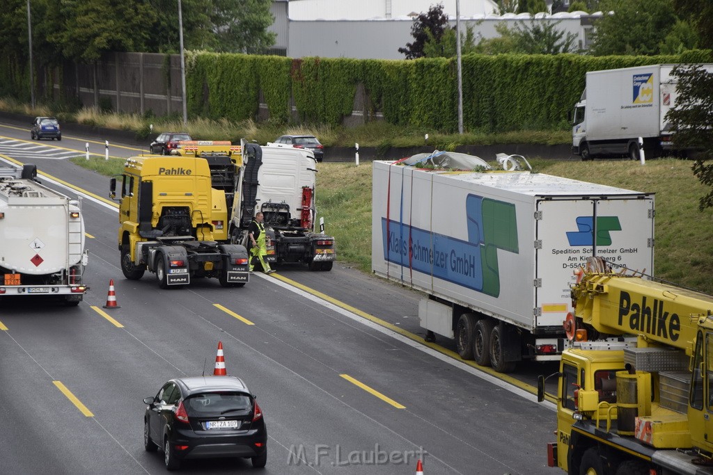 Schwerer VU A 3 Rich Oberhausen Hoehe AK Leverkusen P896.JPG - Miklos Laubert